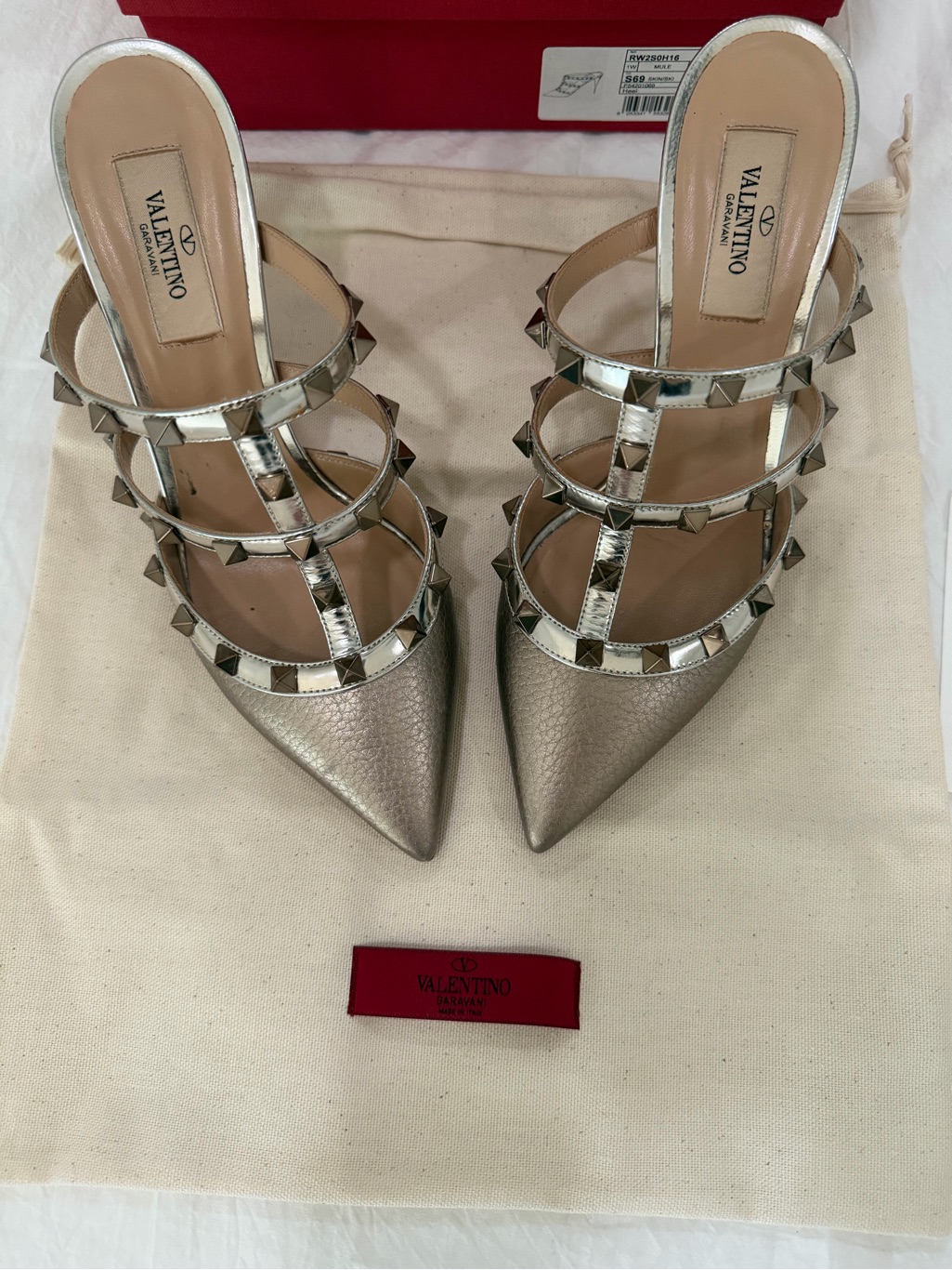 Valentino Rockstud Metallic Leather Pointed-Toe Mules - Silver 37.5